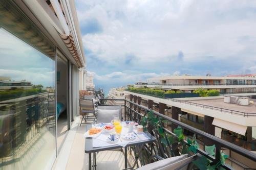 Loft Croisette Vue Mer Cannes Bagian luar foto